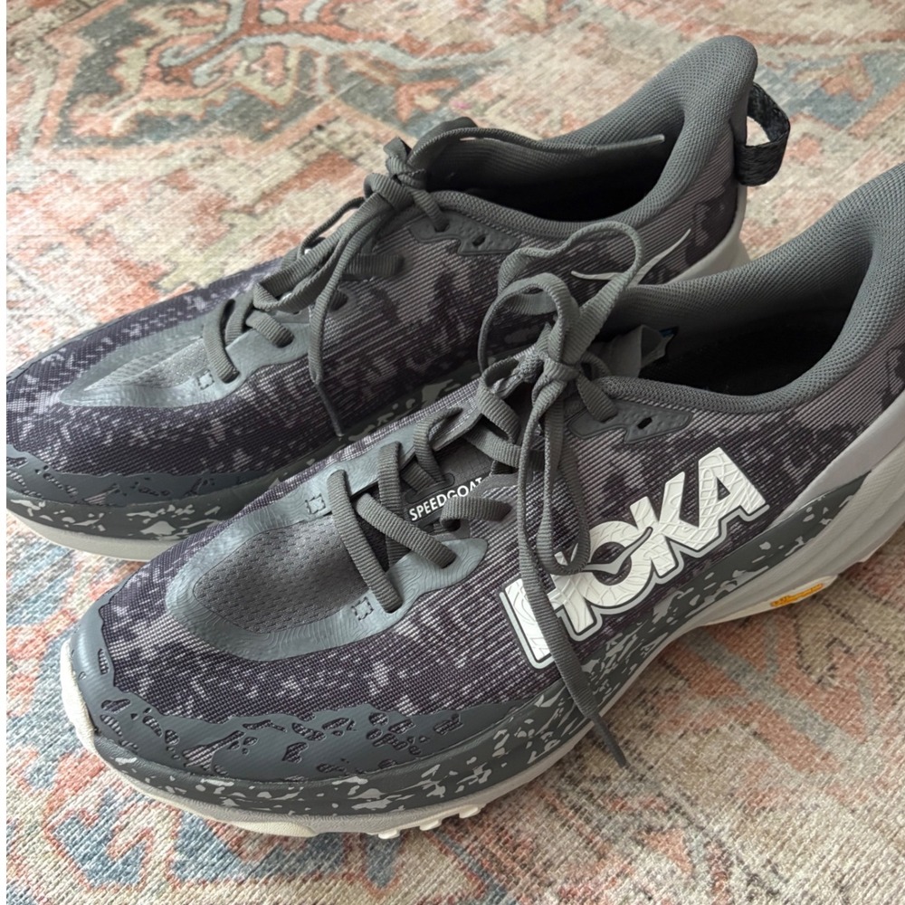 HOKA One One Speedgoat 6 trail running shoes in Satellite Grey/Stardust | Sz 10